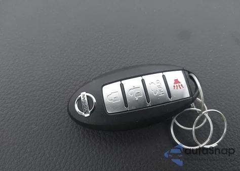 2014 Nissan Sentra Sr z USA, uszkodzony, nr VIN 3N1AB7APXEY334913